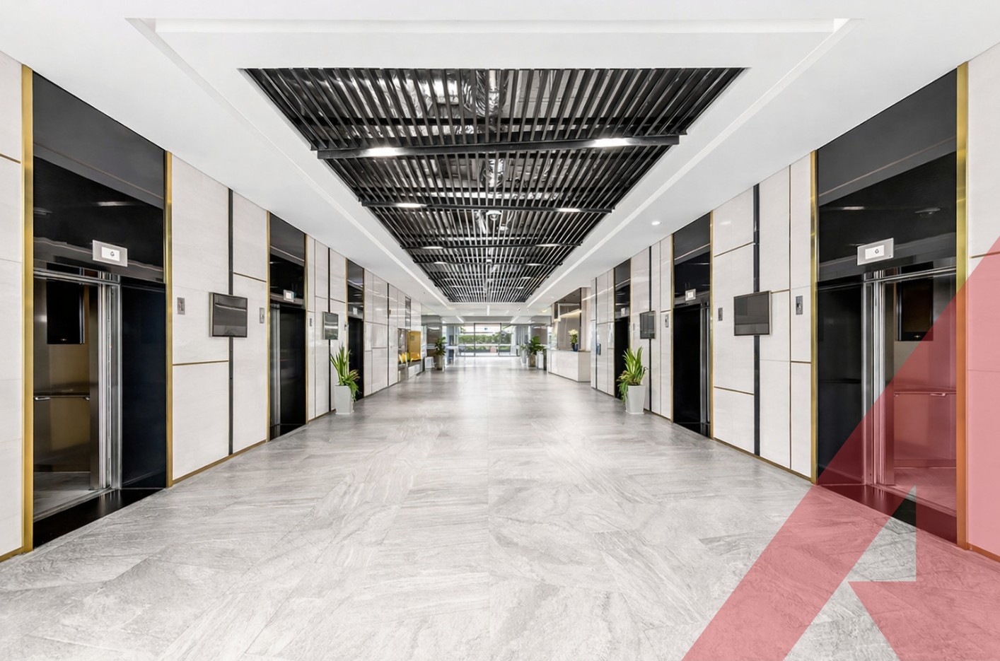 sanh-thang-may-Viettel-Tower